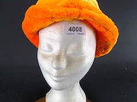 Oranje muts - afbeelding 1 van  3