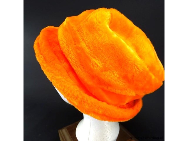 Oranje muts - afbeelding 3 van  3