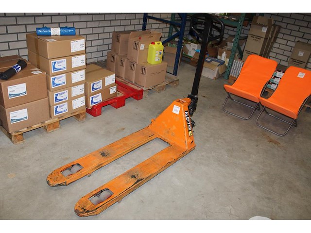 Oranje palletwagen allifter max 2500 kg. - afbeelding 1 van  2