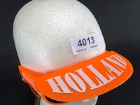 Oranje zonnebril met klep - afbeelding 2 van  3