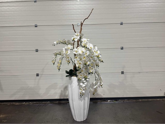 Orchideeën kunstboom met pot - afbeelding 1 van  12
