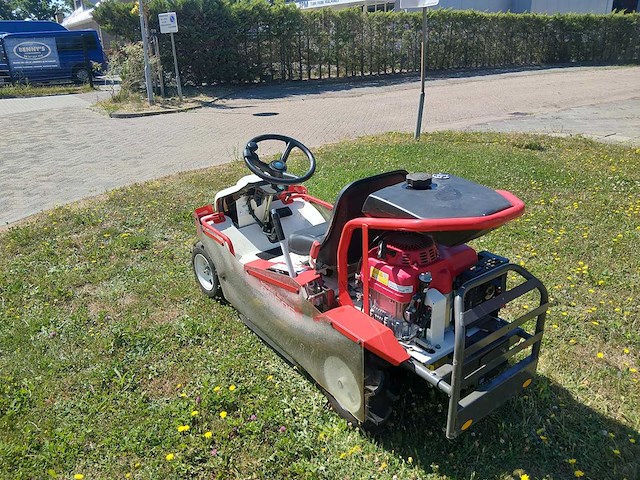 Orec rabbit mower rm60g ruw terrein zitmaaier - afbeelding 5 van  8
