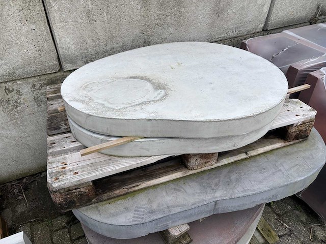 Organische tegels beton - 80 x 120 cm (5x) - afbeelding 3 van  7