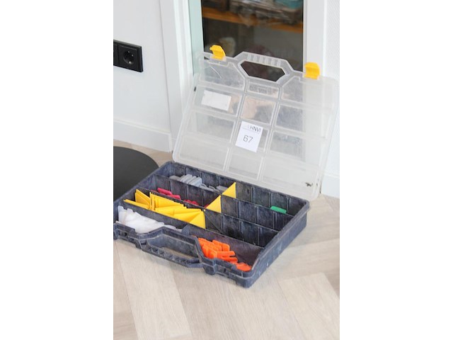 Organizer gevuld met vulplaatjes in diverse diktes. - afbeelding 2 van  3