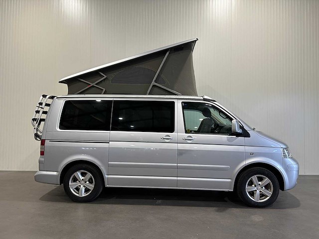 Orginele volkswagen transporter california 2.5 tdi camper 56-pg-fl - afbeelding 24 van  27