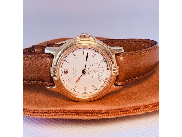Orient sapphire 22kt gold electroplated dameshorloge - afbeelding 1 van  5