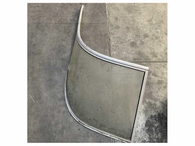 Original bayliner 185 bowrider stbd windshield front window - afbeelding 4 van  6