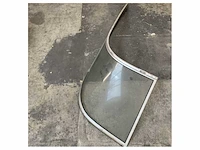 Original bayliner 245 from 2007 windshield front window starboard - afbeelding 6 van  7