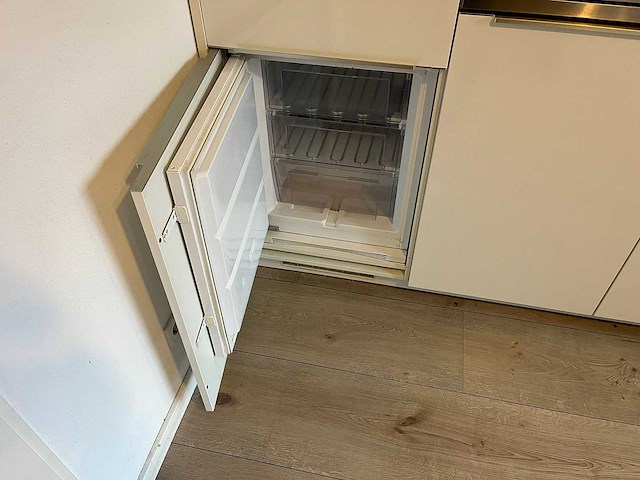 Original resopal - keuken - afbeelding 4 van  27