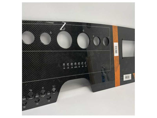 Original riva carbon fiber dashboard panel for rivamare 38 with 7 inch plotter - 426075 - afbeelding 3 van  4