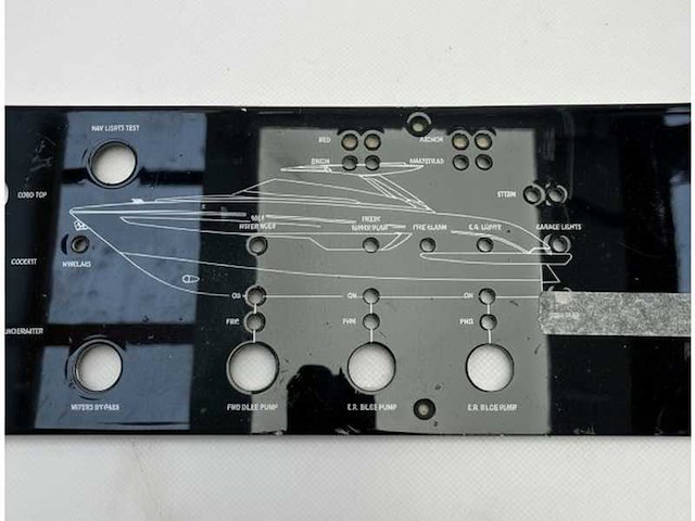 Original riva rivale 56 bilge pump and navigation light control panel black - 387196 - afbeelding 1 van  4