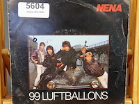 Originele vinyl single uit 1983 van de duitse popgroep nena - afbeelding 1 van  4