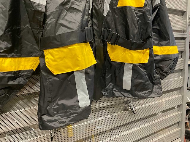 Orina regenkleding l (20x) - afbeelding 3 van  7