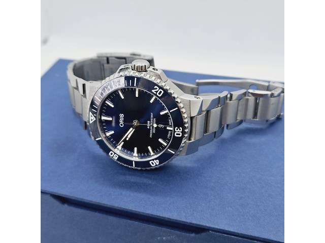 Oris aquis date herenhorloge - inclusief doos - afbeelding 5 van  12