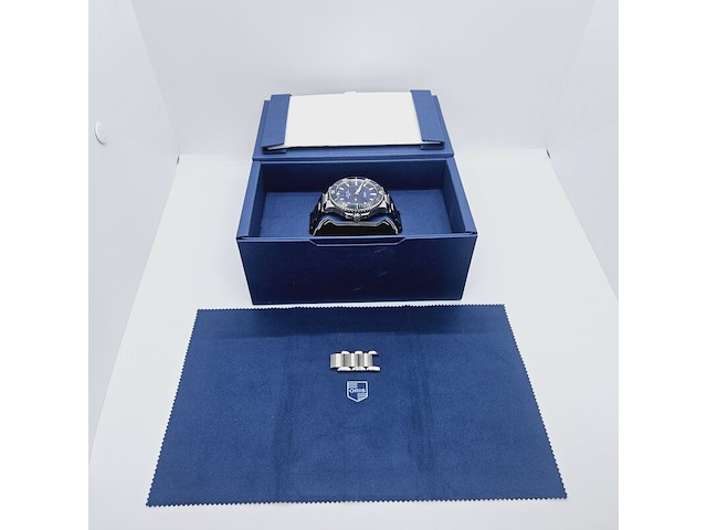 Oris aquis date herenhorloge - inclusief doos - afbeelding 7 van  12