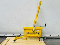 Orit - 3300-es - steenknipper - afbeelding 8 van  12