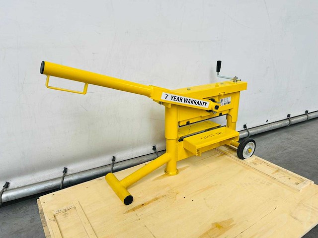 Orit - 3300-es - steenknipper - afbeelding 10 van  12