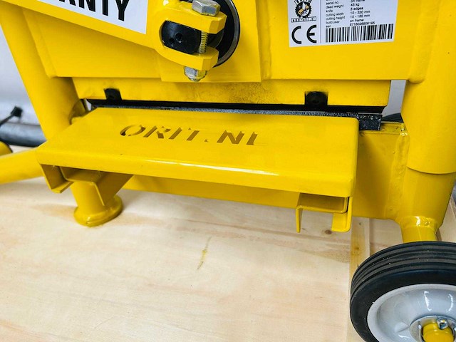 Orit - 3300-es - steenknipper - afbeelding 12 van  12