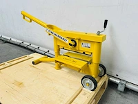 Orit - 3300-es - steenknipper - afbeelding 5 van  12