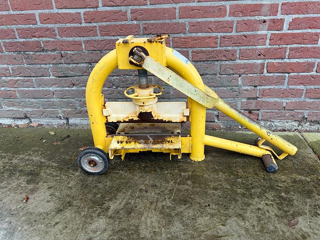 Orit stenenknipper - afbeelding 1 van  3