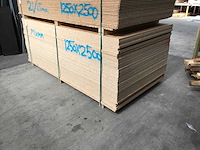 Osb mix pakket; plaatmaat 1250x2500mm - afbeelding 2 van  3