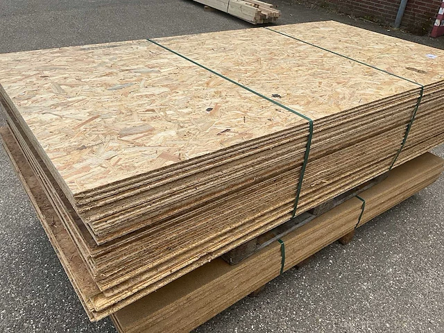 Osb plaat 244x122x1,8cm mes/groef (17x) - afbeelding 1 van  4