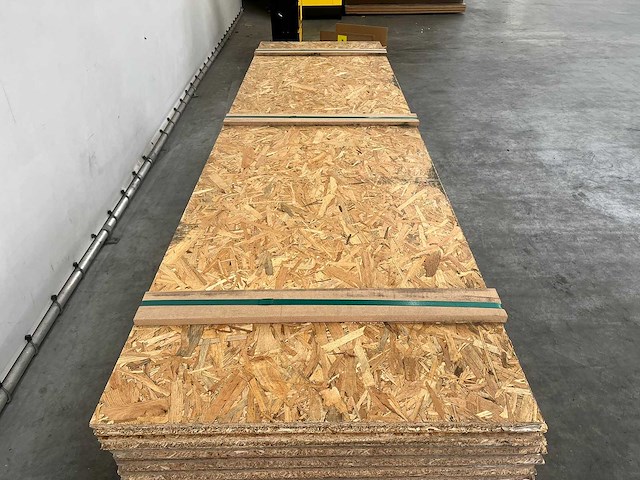 Osb plaat 2500x675x30mm gbf4 (30x) - afbeelding 6 van  9