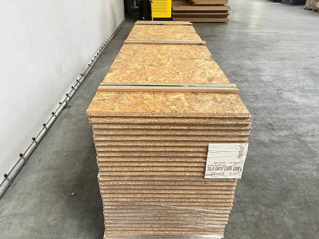 Osb plaat 2500x675x30mm gbf4 (30x) - afbeelding 4 van  9