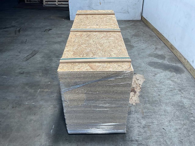 Osb plaat met mes -en groef 205x67,5x1,2 cm (50x) - afbeelding 8 van  8