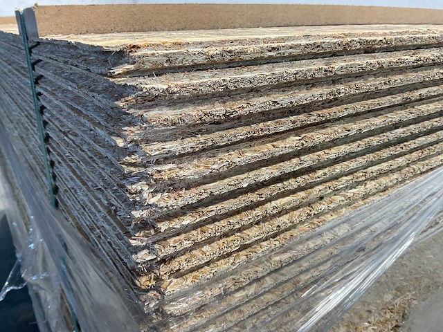 Osb plaat met mes -en groef 205x67,5x1,2 cm (50x) - afbeelding 1 van  1