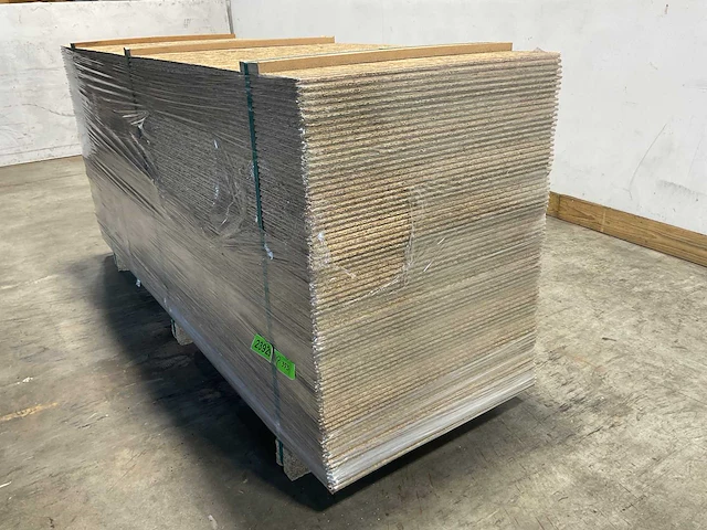 Osb plaat met mes -en groef 205x67,5x1,2 cm (76x) - afbeelding 7 van  8