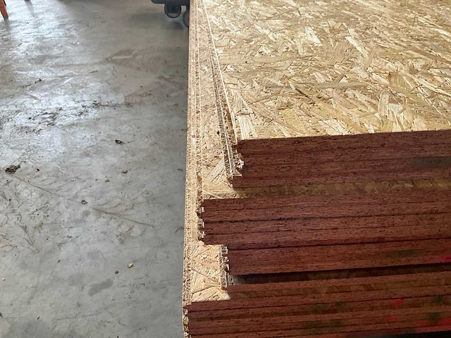 Osb plaatmateriaal t&g pak (circa 50 stuks) - afbeelding 3 van  5