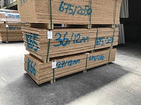 Osb platen 12mm 2050x675mm (36x) - afbeelding 1 van  4