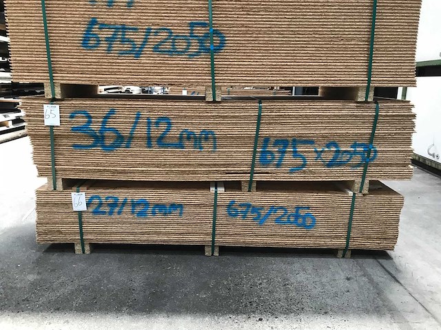 Osb platen 12mm 2050x675mm (36x) - afbeelding 2 van  4