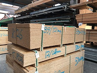 Osb platen 12mm 590x2440mm (78x) - afbeelding 1 van  4