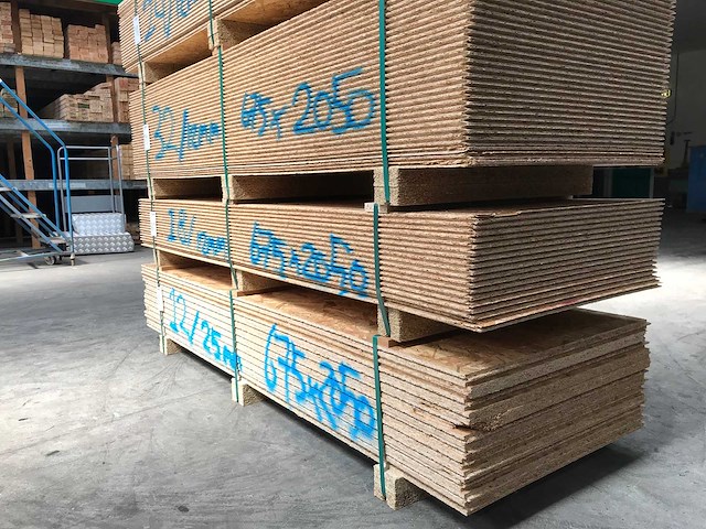 Osb platen 12mm 675x2050mm (18x) - afbeelding 3 van  3