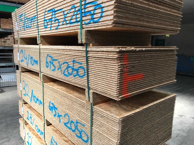 Osb platen 12mm 675x2050mm (24x) - afbeelding 3 van  3