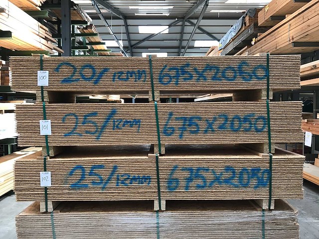 Osb platen 12mm 675x2050mm (25x) - afbeelding 2 van  3