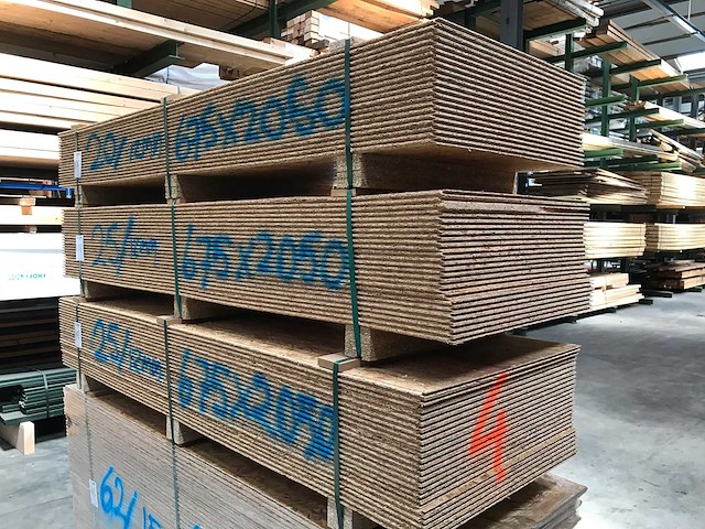 Osb platen 12mm 675x2050mm (25x) - afbeelding 3 van  3