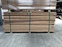 Osb platen 12mm 675x2050mm (66x) - afbeelding 4 van  4