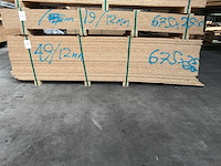 Osb platen 12mm 675x2500mm (49x) - afbeelding 2 van  3