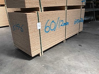 Osb platen 12mm 675x2500mm (60x) - afbeelding 1 van  3