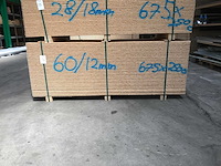 Osb platen 12mm 675x2500mm (60x) - afbeelding 2 van  3