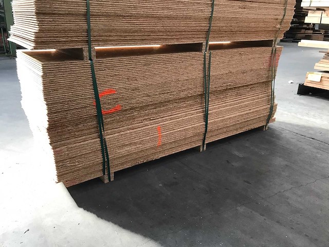 Osb platen 12mm 675x2500mm (74x) - afbeelding 4 van  4