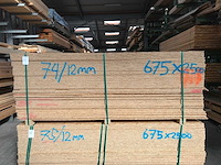 Osb platen 12mm 675x2500mm (74x) - afbeelding 1 van  2