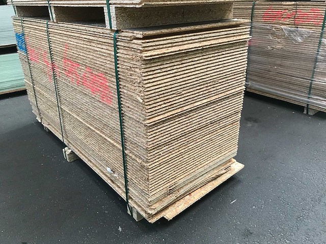 Osb platen 14mm 675x2050mm (60x) - afbeelding 2 van  3