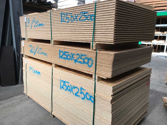 Osb platen 15mm 1250x2500mm (21x) - afbeelding 3 van  4