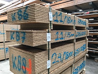 Osb platen 15mm 675x2050mm (11x) - afbeelding 1 van  3