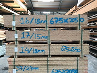 Osb platen 15mm 675x2050mm (17x) - afbeelding 2 van  3