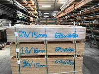 Osb platen 15mm 675x2050mm (23x) - afbeelding 1 van  2